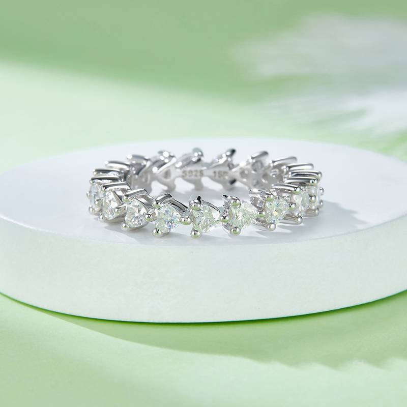 Heart shaped full body ring S925 silver plated platinum moissanite diamond women's ring 2.0 carats D-grade